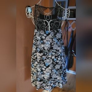 Floral midi dress with lace back